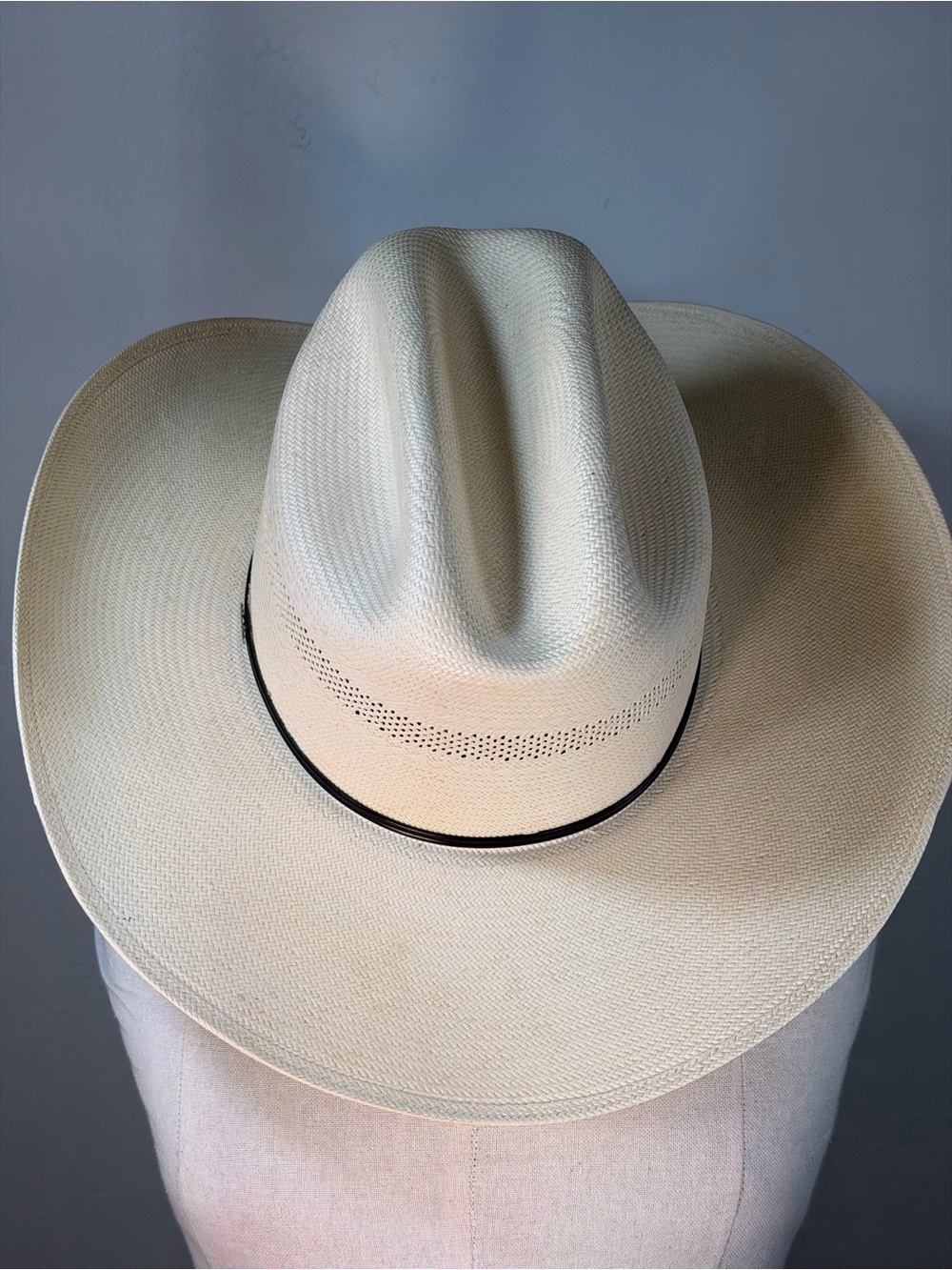 Stetson Bassick Natural Straw Hat with Brown Leather Sweatband 7.5 oval Brim 4.5 - Picture 3 of 10